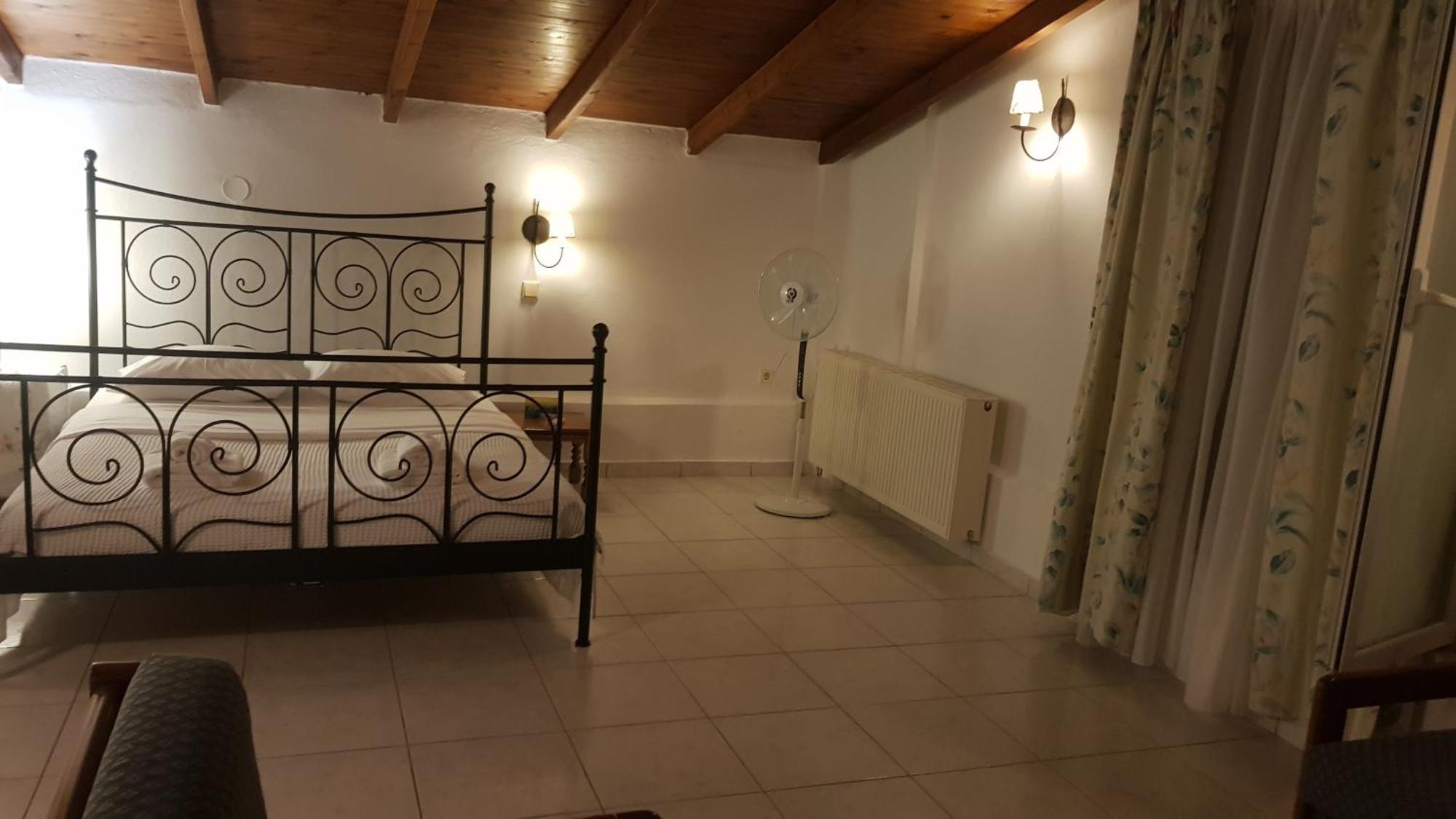 Villa Georgia Poseidi Kalandra Екстериор снимка